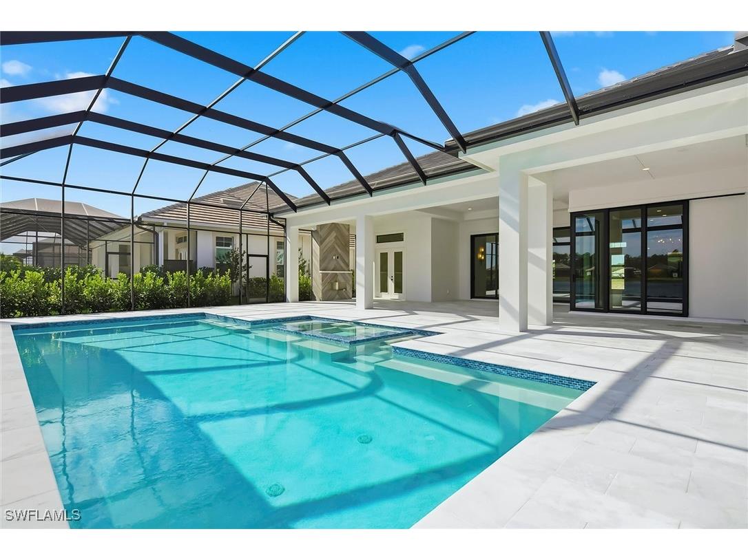 9570 Moonflower Lane Naples FL 34114 225078032 image20