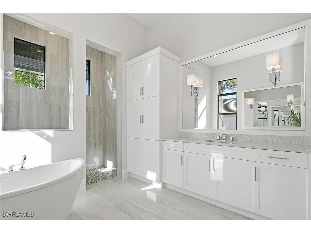 9570 Moonflower Lane Naples FL 34114 225078032 image32