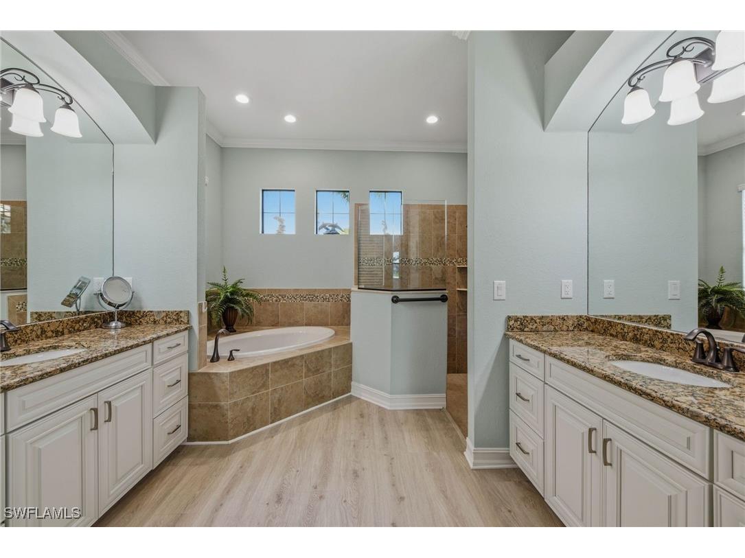 9571 Firenze Circle Naples FL 34113 226002881 image16