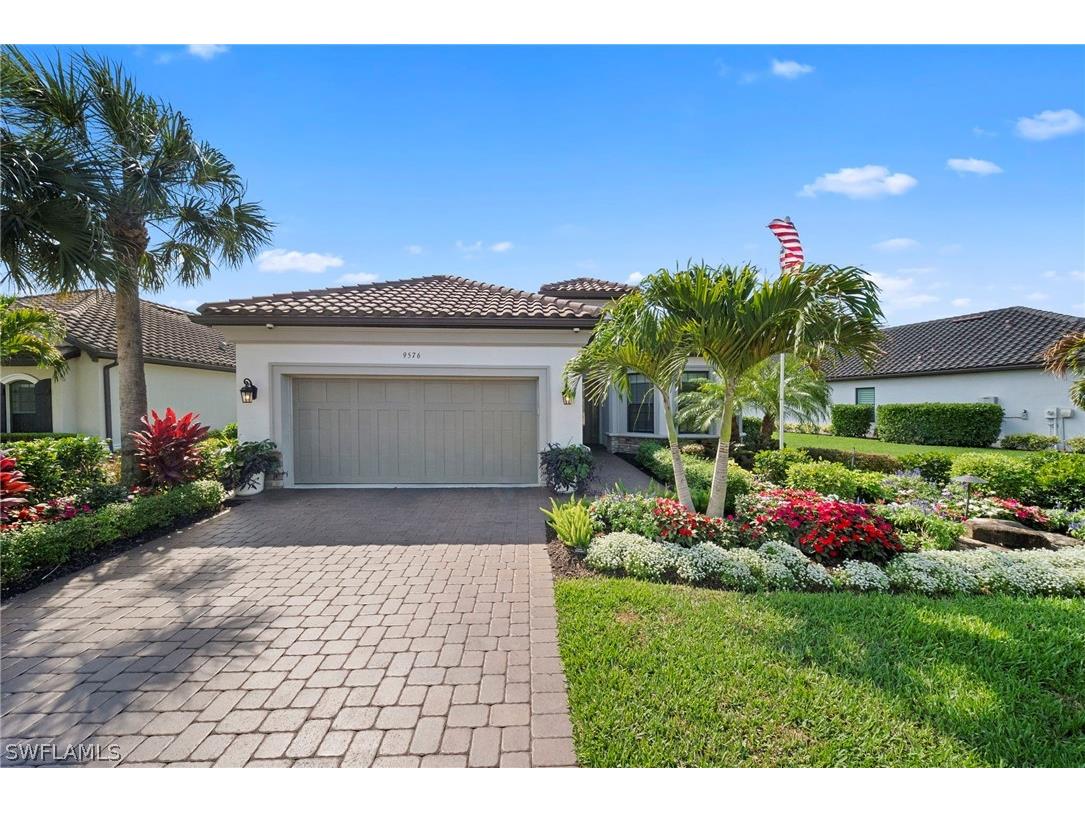 9576 Montelanico Loop Naples FL 34119 226011869 image1