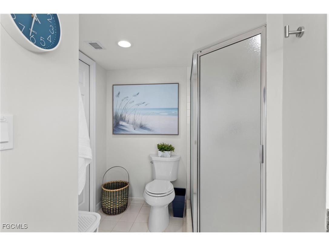 9577 Gulf Shore Drive #703 Naples FL 34108 2025013254 image20