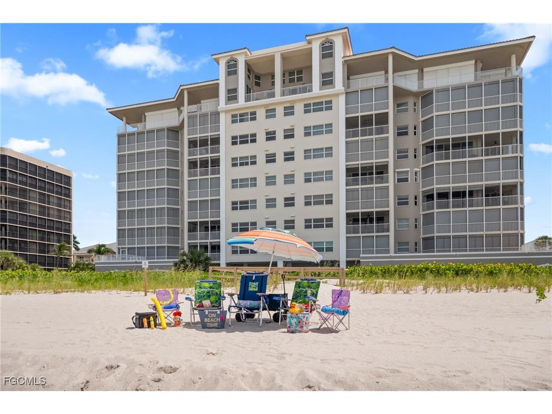 9577 Gulf Shore Drive #703 Naples FL 34108 2025013254 image32