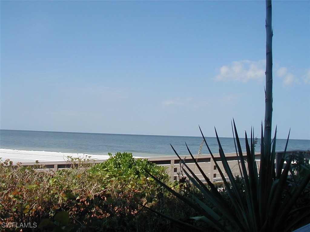 9577 Gulf Shore Drive #704 Naples FL 34108 225083206 image29