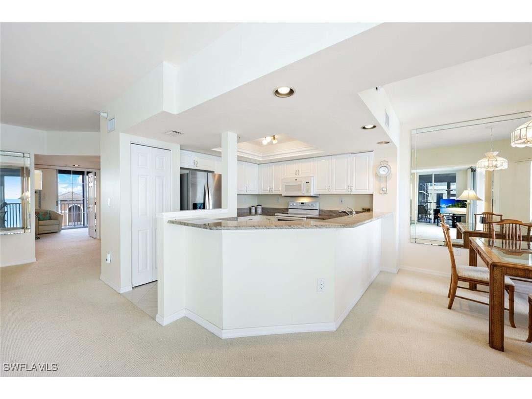 9577 Gulf Shore Drive #704 Naples FL 34108 225083206 image6