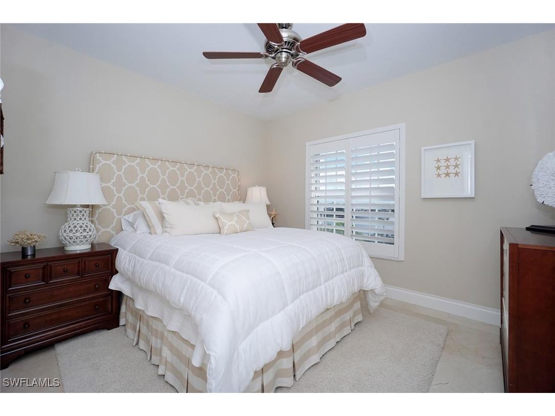 9577 Gulf Shore Drive W #504 Naples FL 34108 225075380 image20