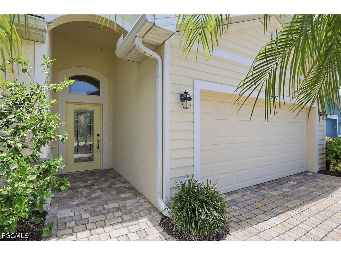 9577 Mirada Boulevard Fort Myers FL 33908 2026022028 image3