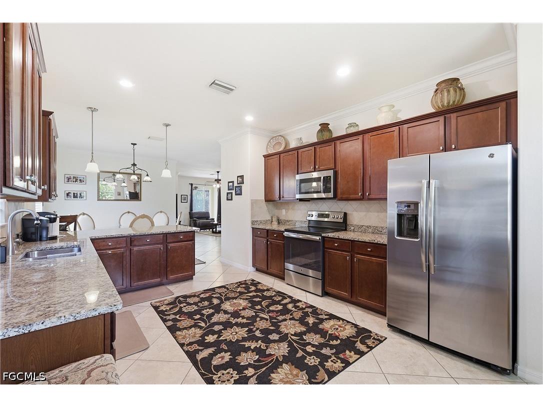 9577 Mirada Boulevard Fort Myers FL 33908 2026022028 image7
