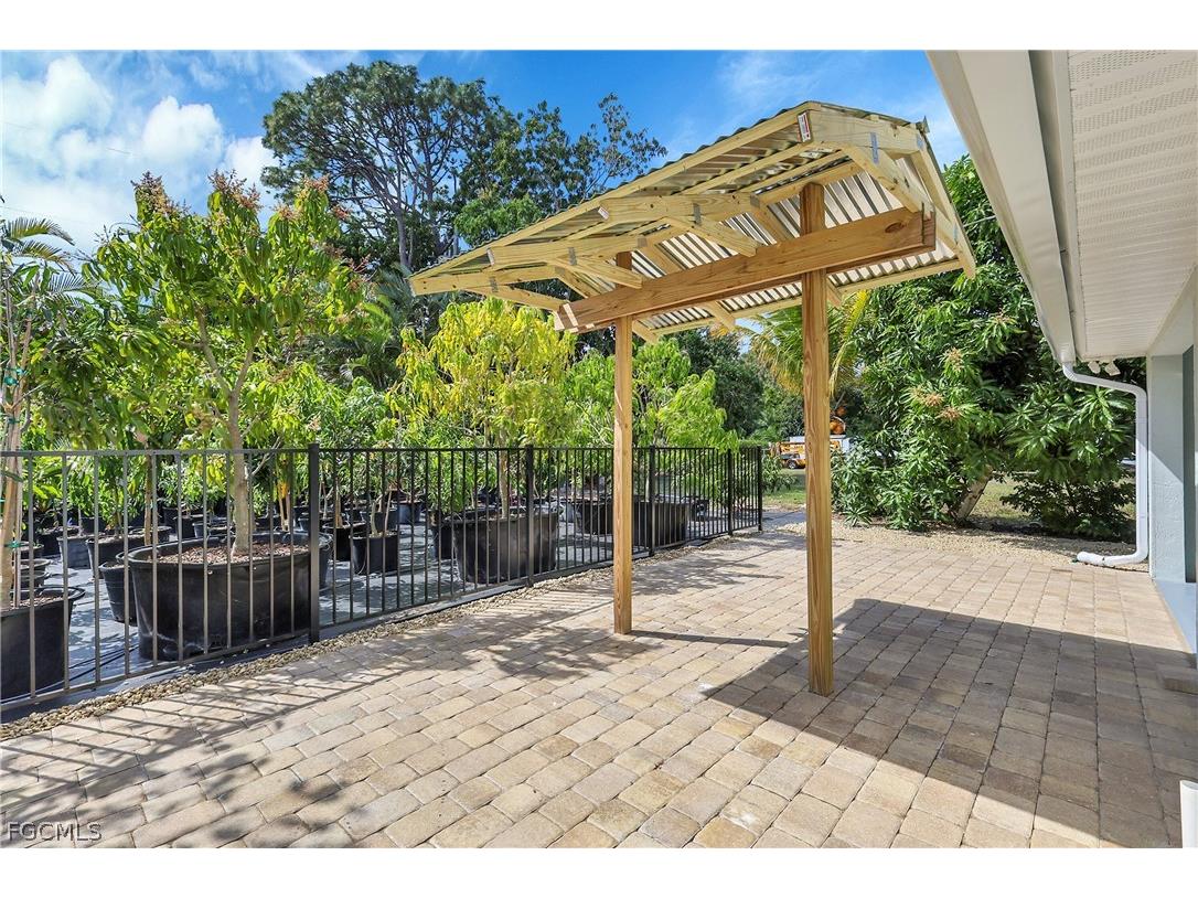 958 Indiana Avenue Fort Myers FL 33919 2026010939 image19