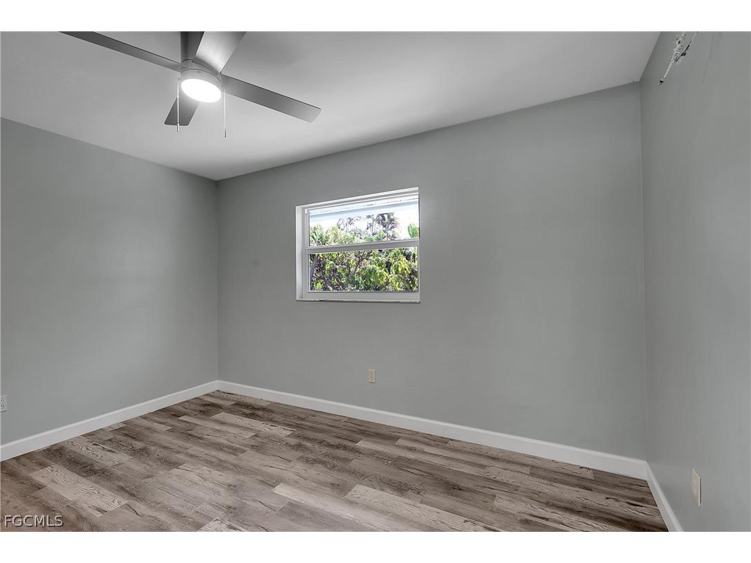 958 Indiana Avenue Fort Myers FL 33919 2026010939 image9