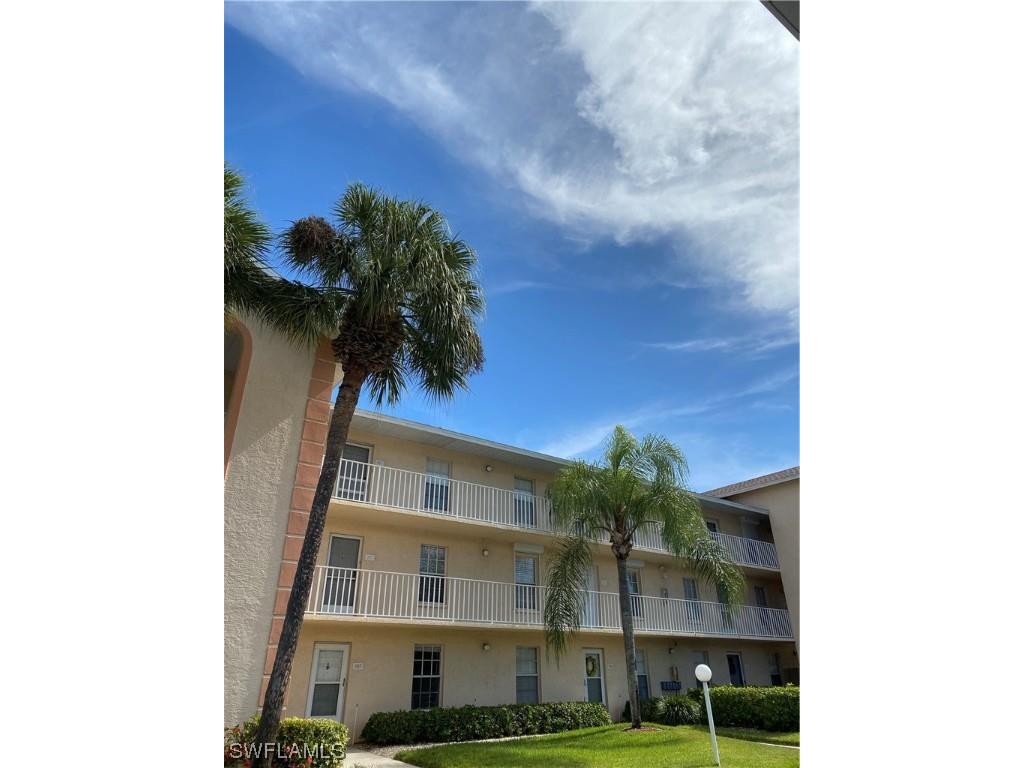 9580 Victoria Lane #A-207 Naples FL 34109 224007243 image1