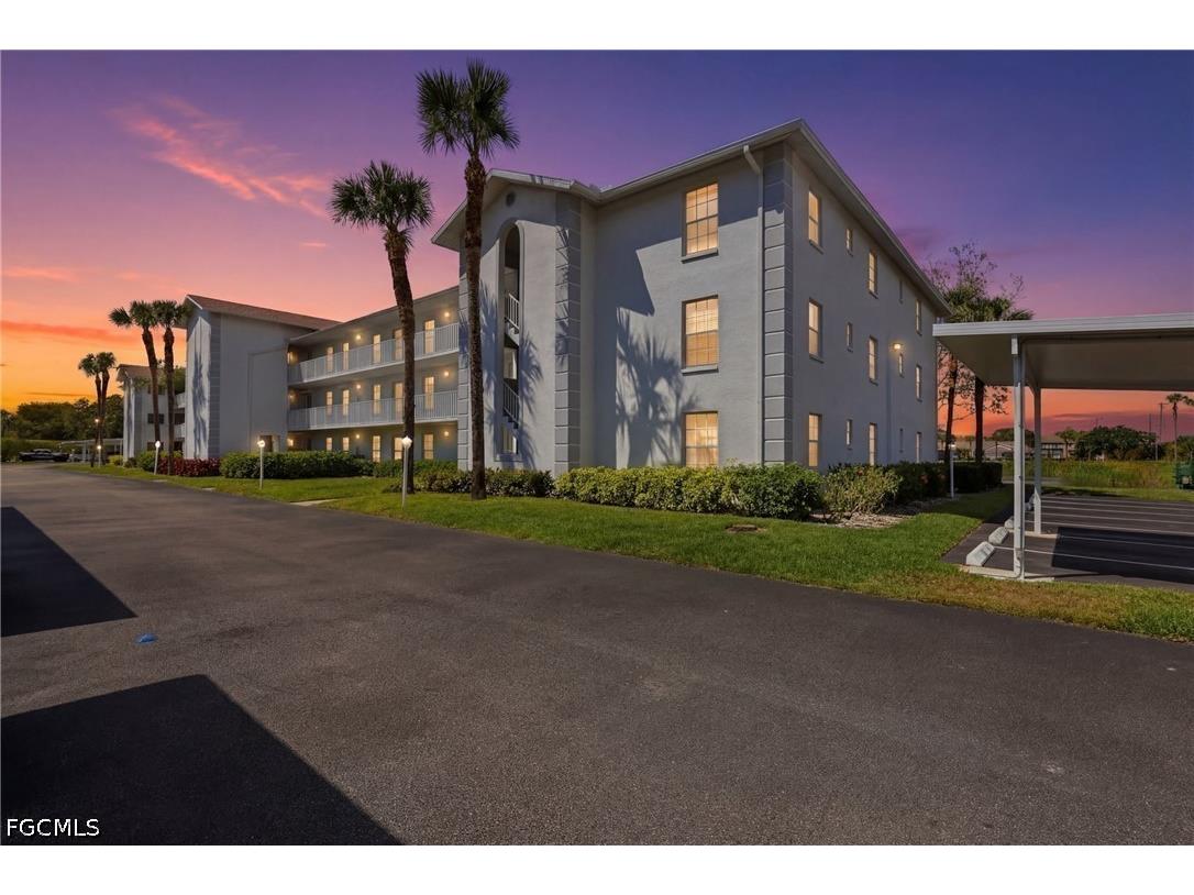 9580 Victoria Lane #A102 Naples FL 34109 2026017915 image1