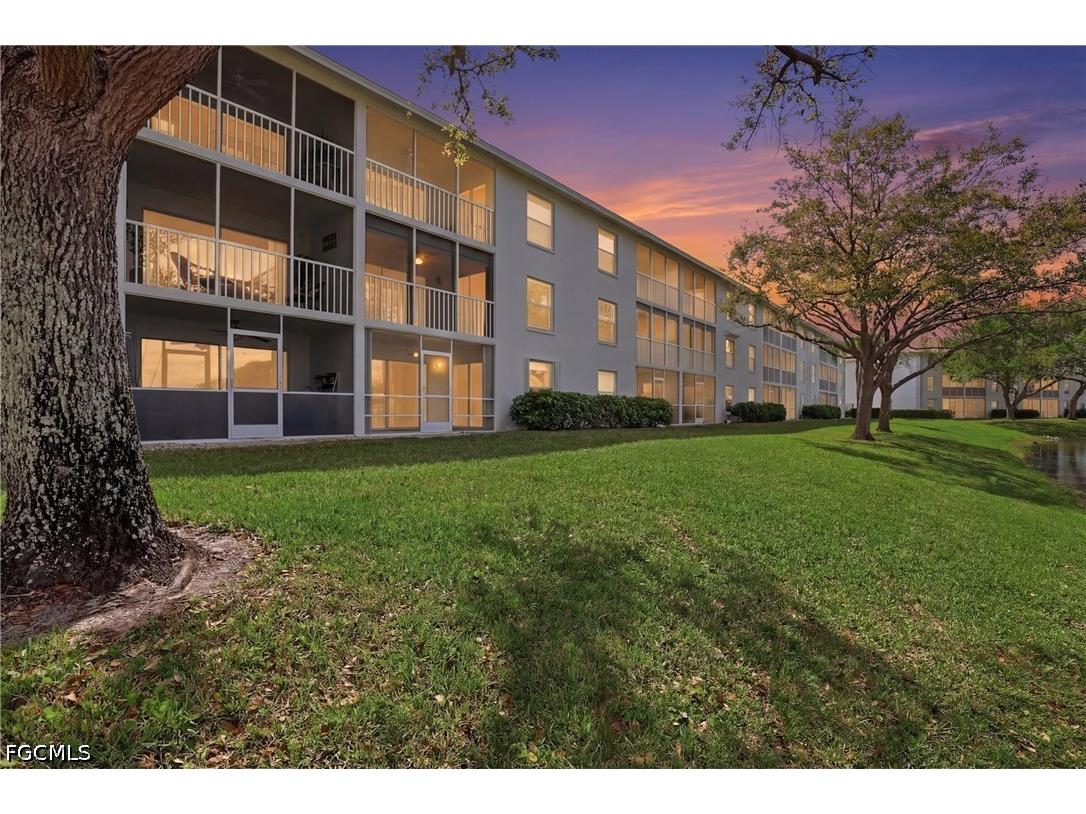 9580 Victoria Lane #A102 Naples FL 34109 2026017915 image34