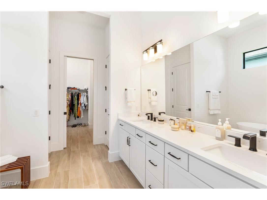 9584 Caymas Terrace Naples FL 34114 225070229 image16