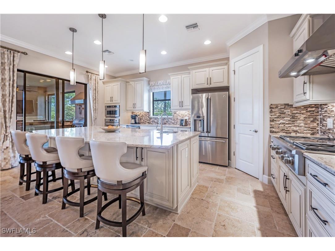 9585 Campanile Circle Naples FL 34114 225000319 image1