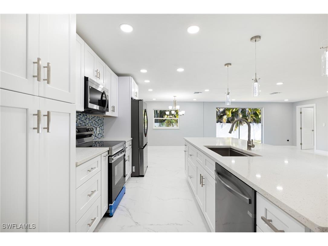 959 N Town And River Drive Fort Myers FL 33919 225078821 image11