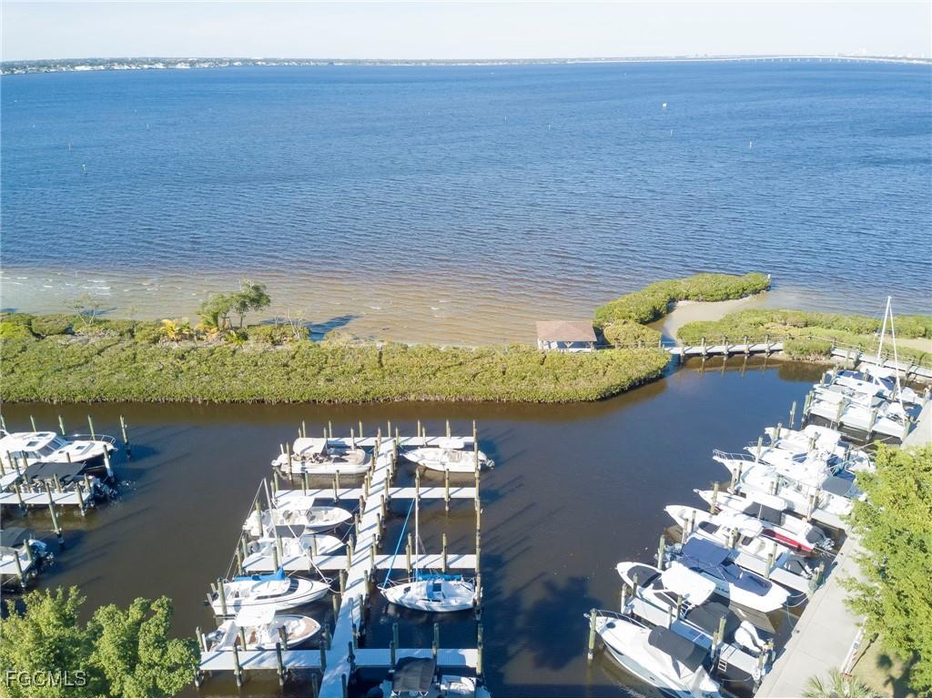 9599 Halyards Court #13 Fort Myers FL 33919 2026003152 image28