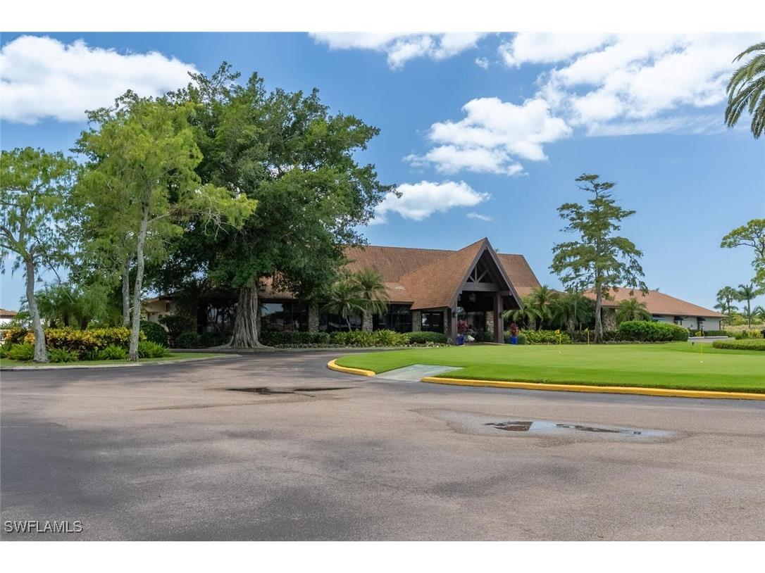 96 Glades Boulevard #513 Naples FL 34112 225065014 image26