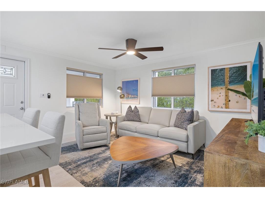 960 7th Street S #101 Naples FL 34102 225079878 image2