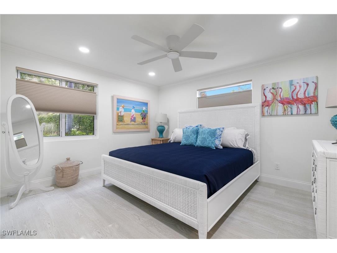 960 7th Street S #101 Naples FL 34102 225079878 image8