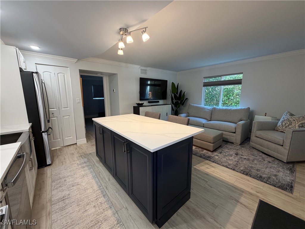 960 7th Street S #103 Naples FL 34102 226005246 image6