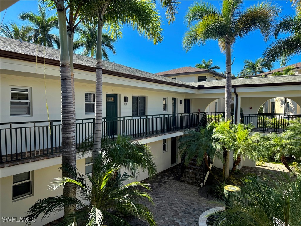 960 7th Street S #202 Naples FL 34102 225079140 image3