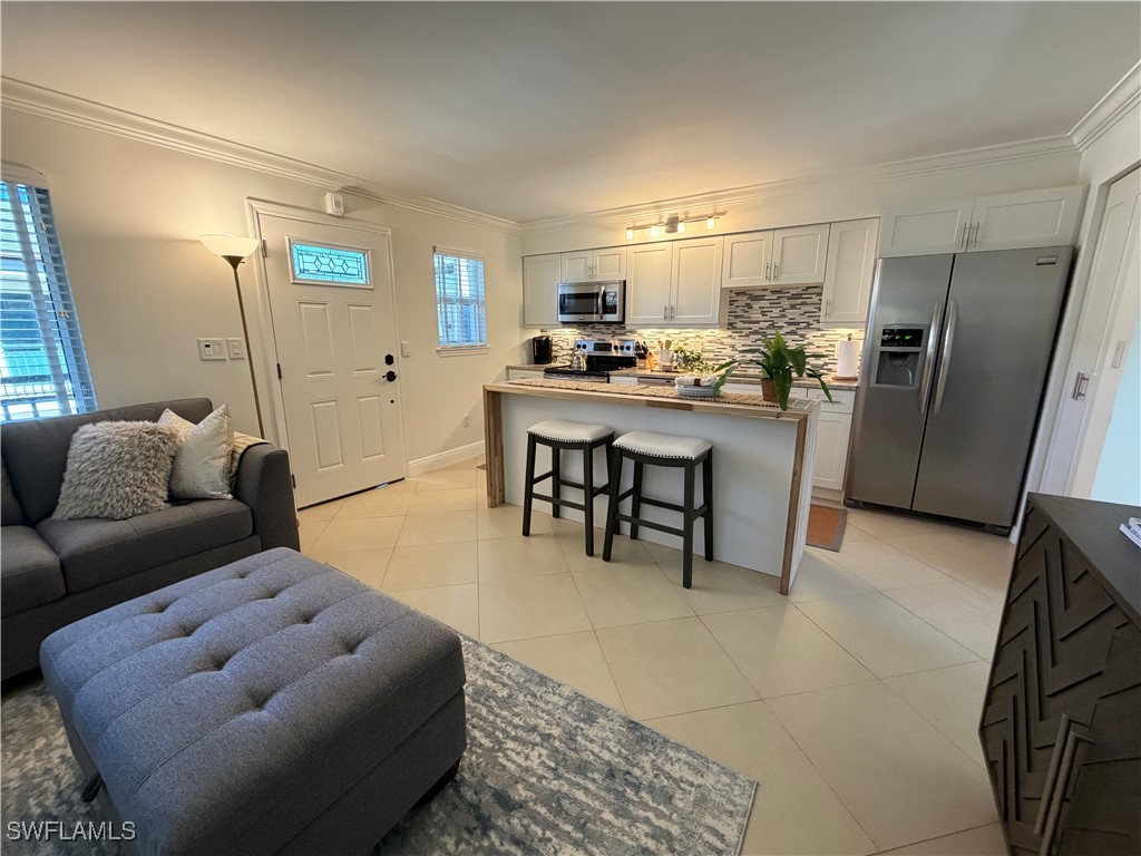 960 7th Street S #202 Naples FL 34102 225079140 image7