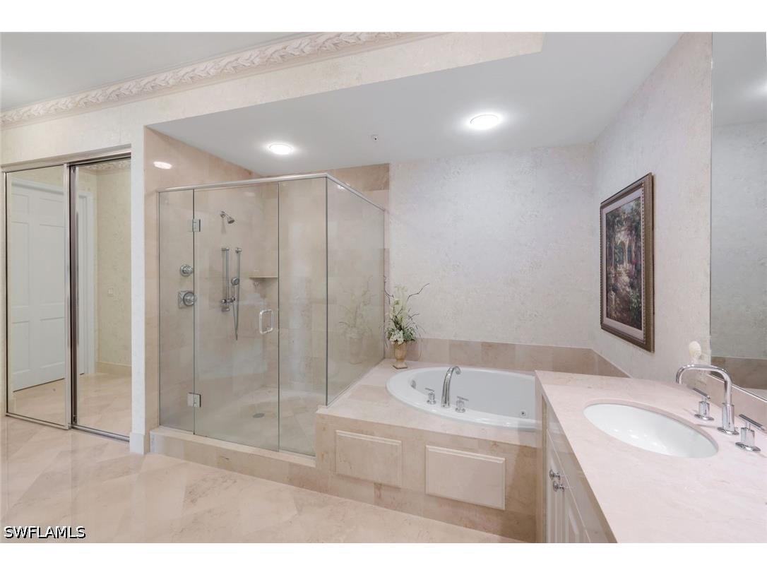 960 Cape Marco Drive #1702 Marco Island FL 34145 226020327 image31