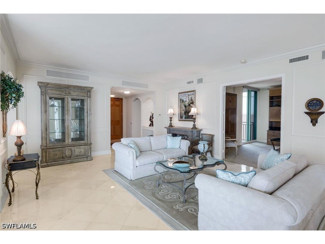 960 Cape Marco Drive #1702 Marco Island FL 34145 226020327 image8