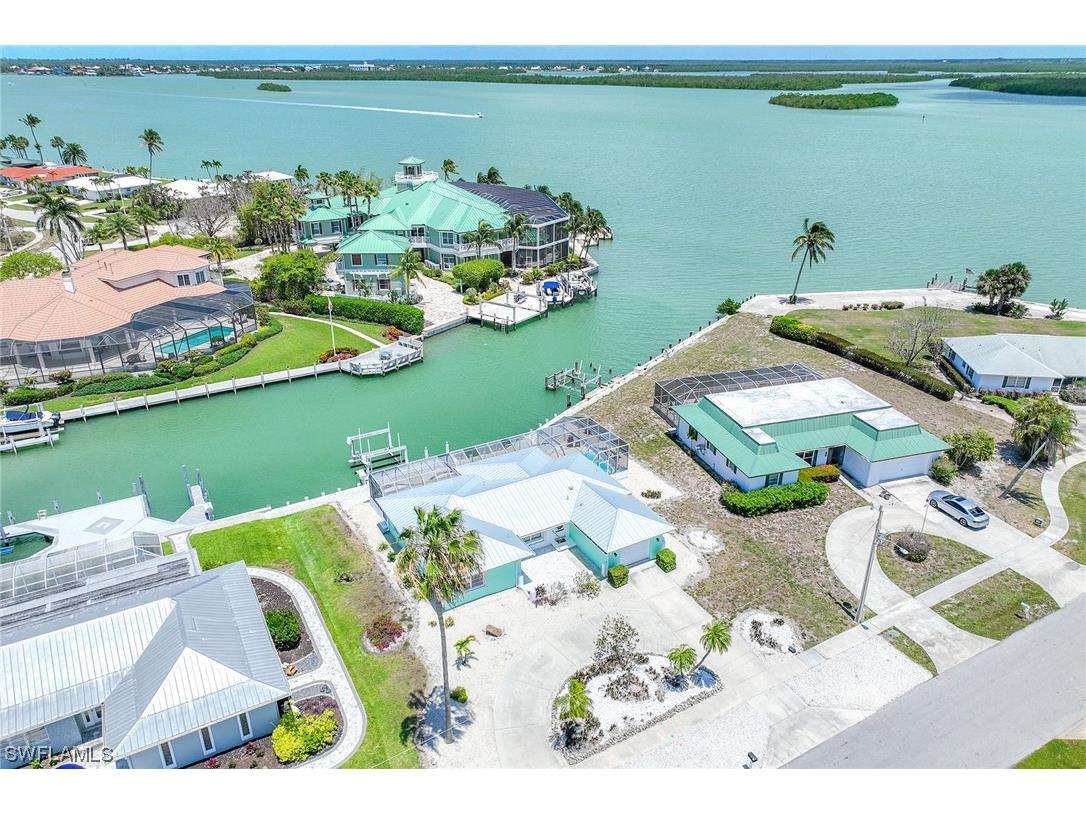 960 Iris Court Marco Island FL 34145 223042193 image1