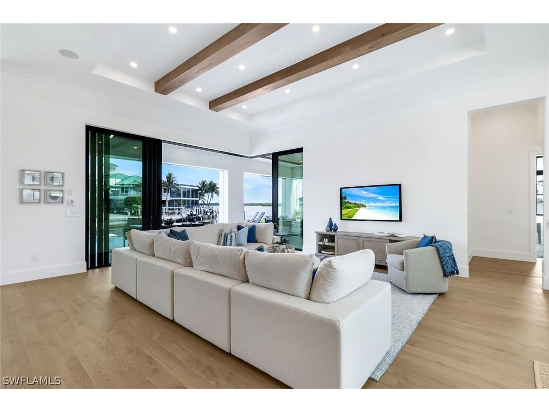 960 Iris Court Marco Island FL 34145 226009726 image8