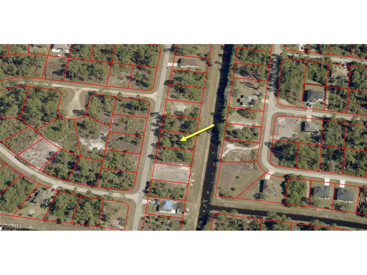 960 Lakeside Drive Lehigh Acres FL 33974 2026008103 image5