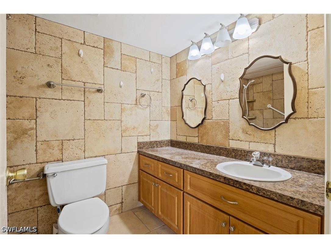 960 Palm View Drive #111 Naples FL 34110 225021526 image11