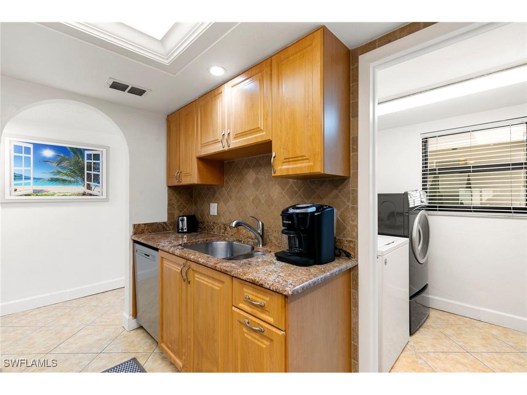 960 Swallow Avenue #203 Marco Island FL 34145 226004245 image10