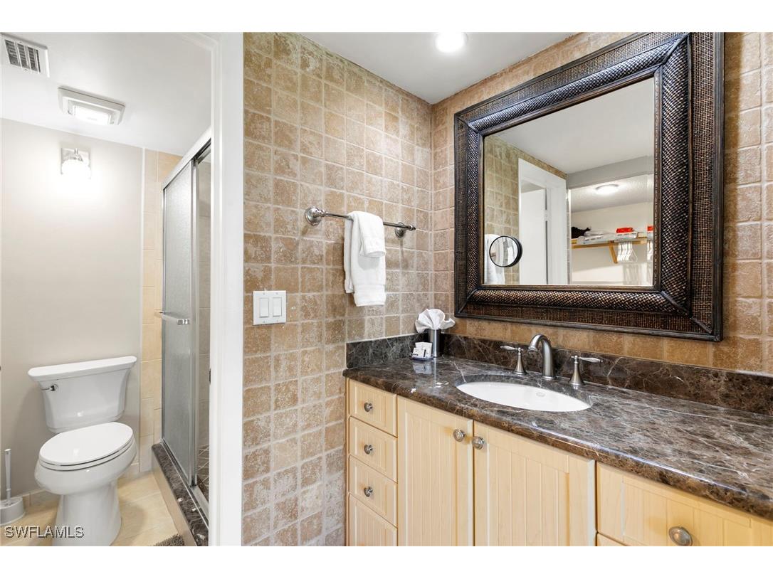 960 Swallow Avenue #203 Marco Island FL 34145 226004245 image13