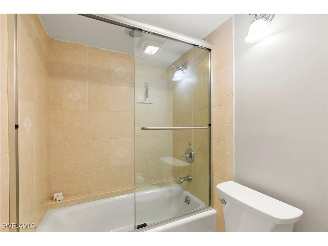 960 Swallow Avenue #203 Marco Island FL 34145 226004245 image19