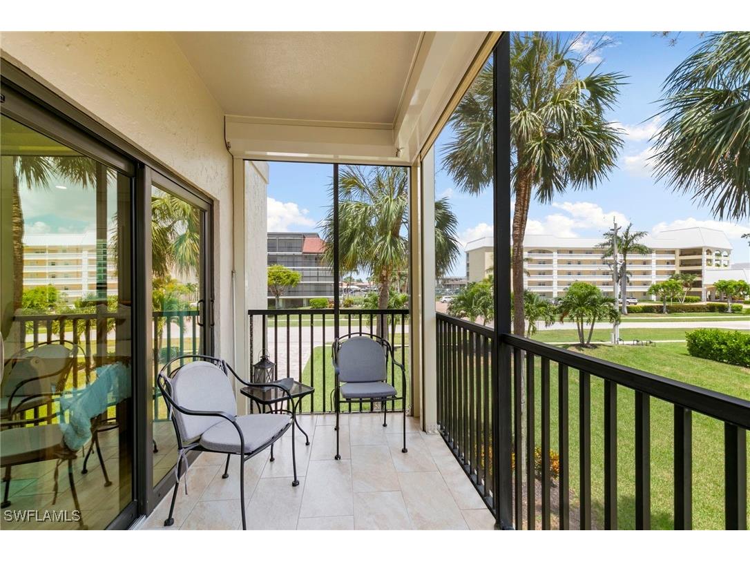 960 Swallow Avenue #203 Marco Island FL 34145 226004245 image22