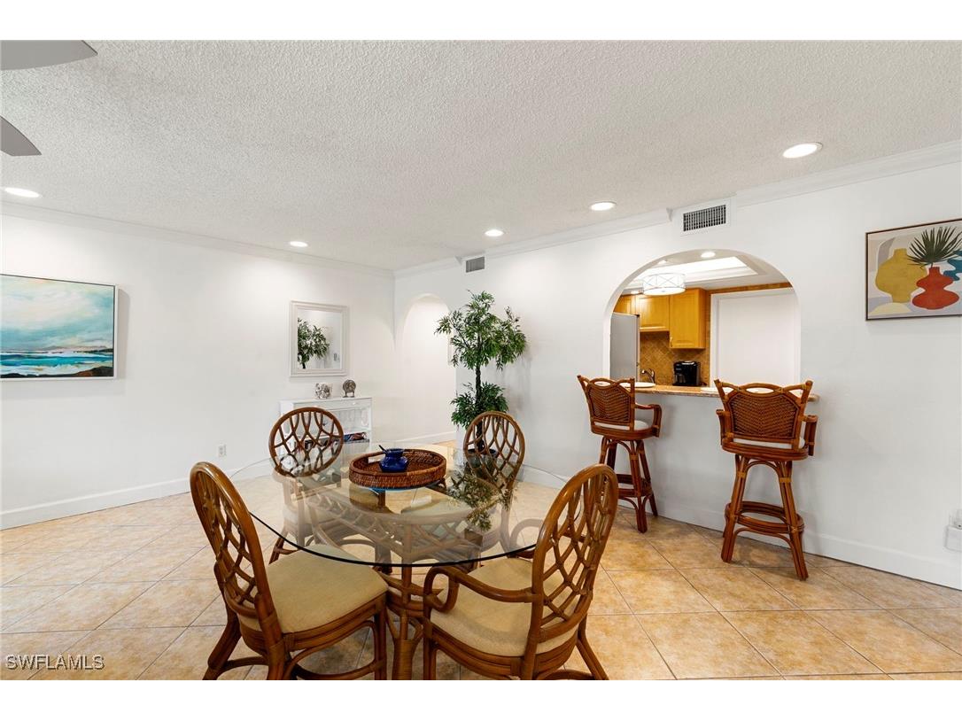 960 Swallow Avenue #203 Marco Island FL 34145 226004245 image5