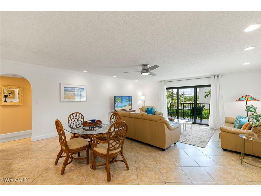 960 Swallow Avenue #203 Marco Island FL 34145 226004245 image6