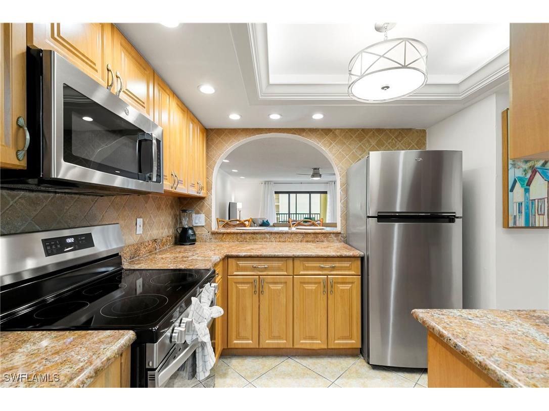 960 Swallow Avenue #203 Marco Island FL 34145 226004245 image8