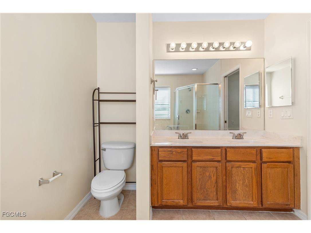 9602 Roundstone Circle Fort Myers FL 33967 2025017765 image27