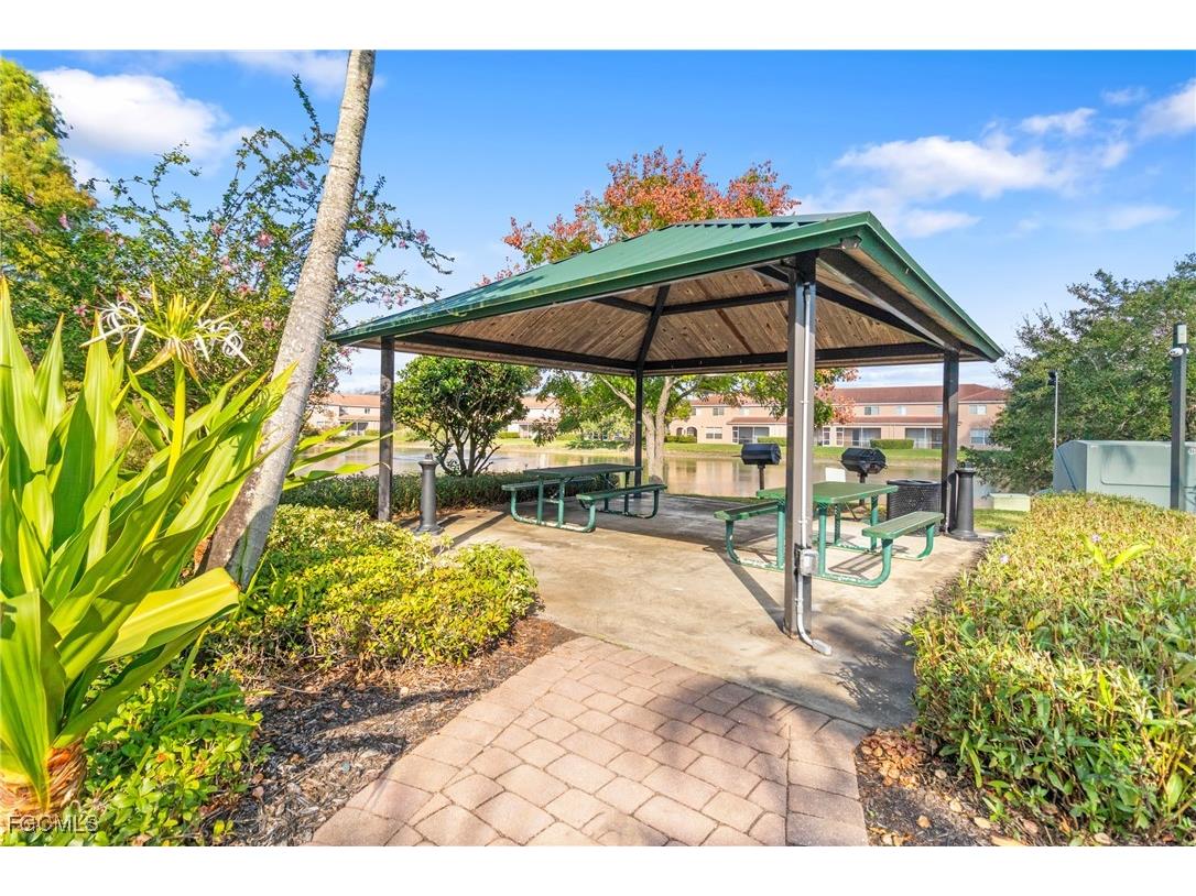 9602 Roundstone Circle Fort Myers FL 33967 2025017765 image35