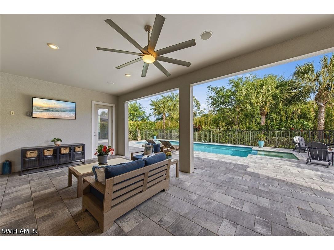 9607 Everglades Drive Naples FL 34120 226014754 image35