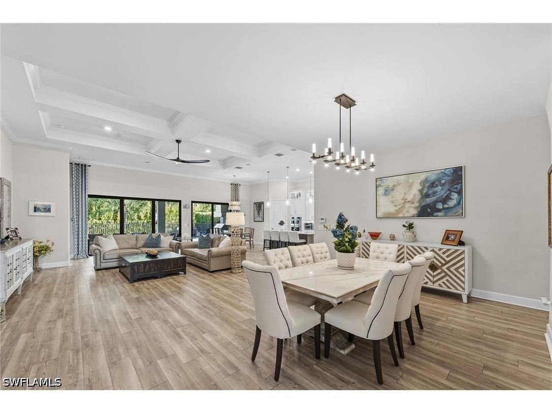 9607 Everglades Drive Naples FL 34120 226014754 image8