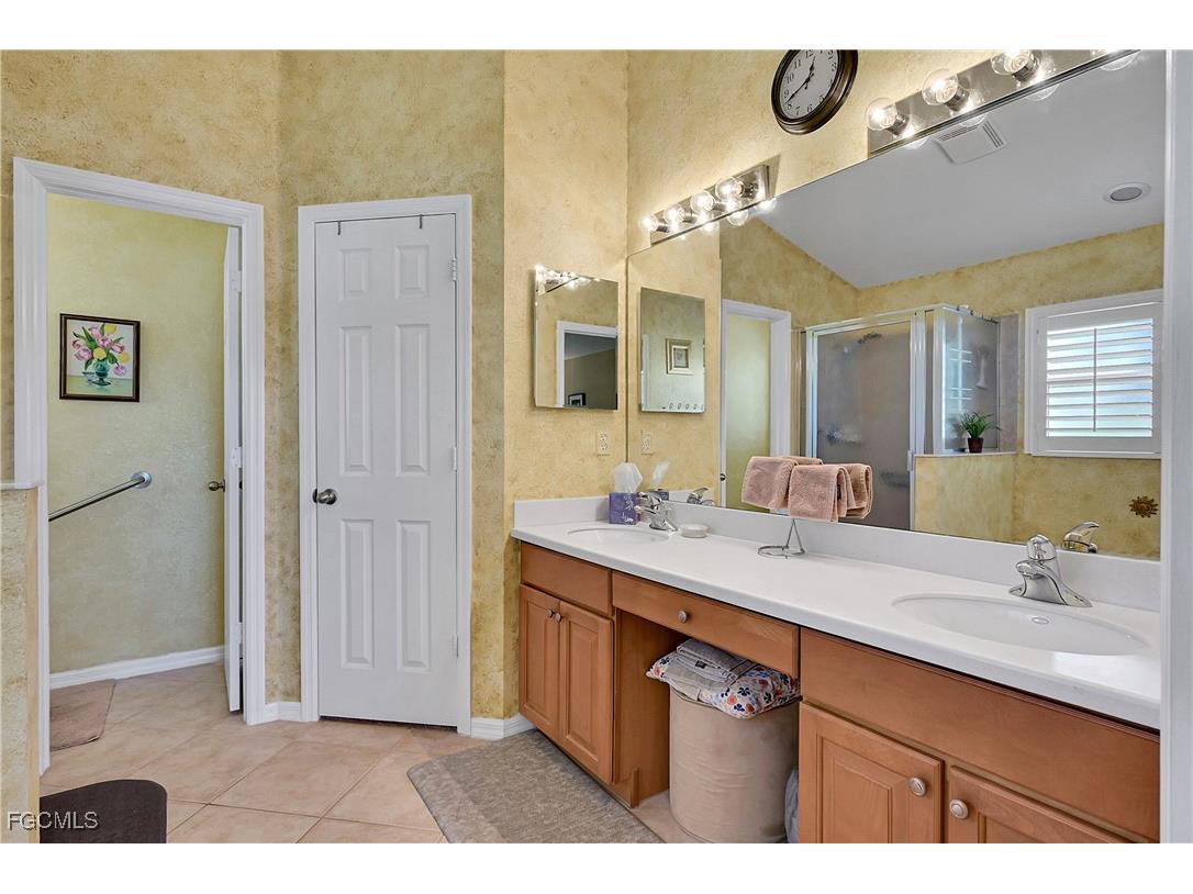 9609 Gladiolus Blossom Court Fort Myers FL 33908 2025015510 image22