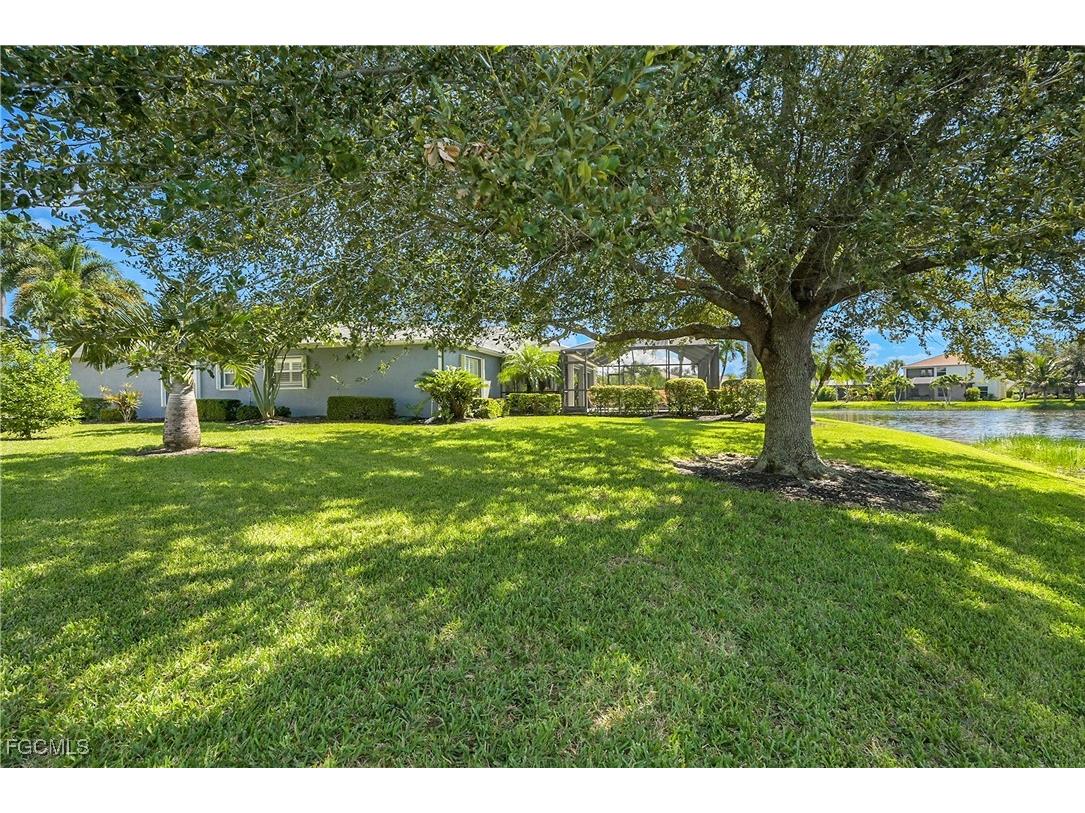 9609 Gladiolus Blossom Court Fort Myers FL 33908 2025015510 image39