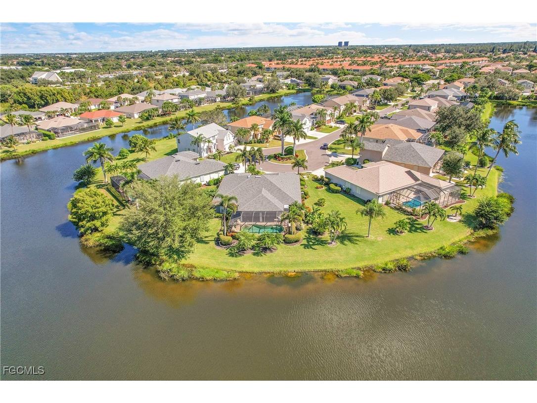 9609 Gladiolus Blossom Court Fort Myers FL 33908 2025015510 image43