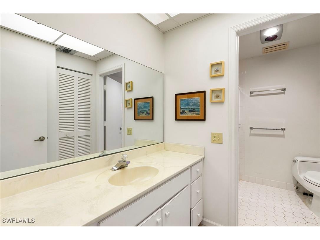 961 Collier Court #108 Marco Island FL 34145 225077201 image20