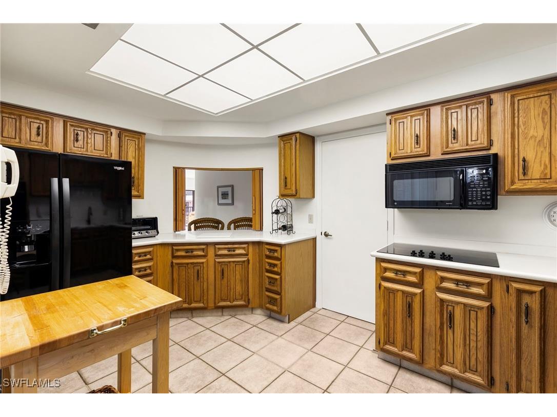 961 Collier Court #108 Marco Island FL 34145 225077201 image8