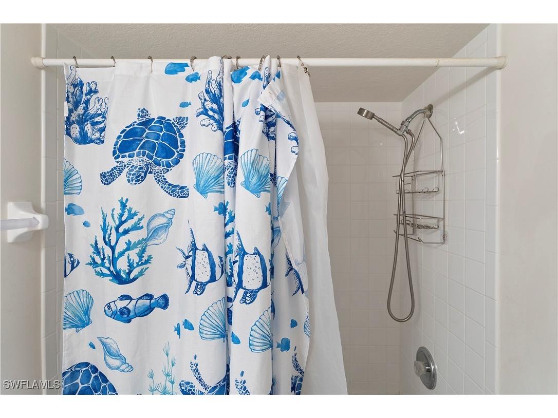 9610 Victoria Lane #D202 Naples FL 34109 225081549 image12