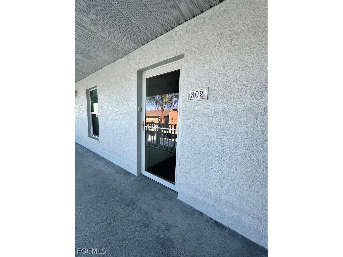 9610 Victoria Lane #D302 Naples FL 34109 2026010453 image3